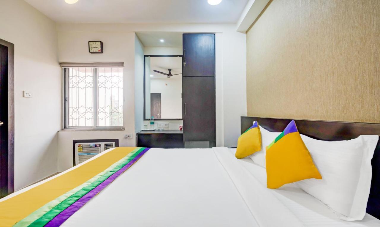 Itsy Hotels Neeranand Plaza Calcutta Buitenkant foto