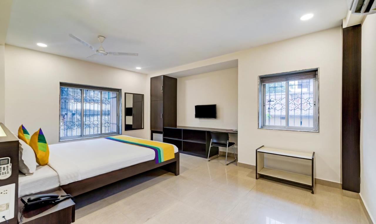 Itsy Hotels Neeranand Plaza Calcutta Buitenkant foto